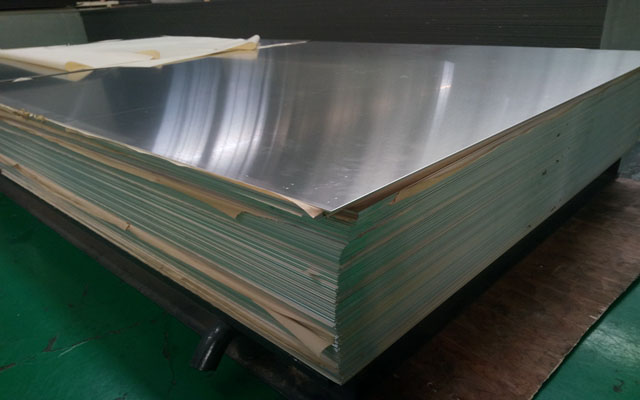 高新科技创新铝合金-5052镜面铝板