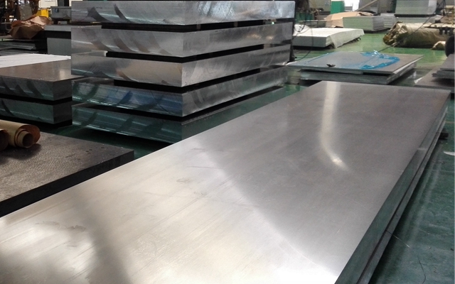 跟随明泰5052铝板厂家了解铝板的5种表面处理方式