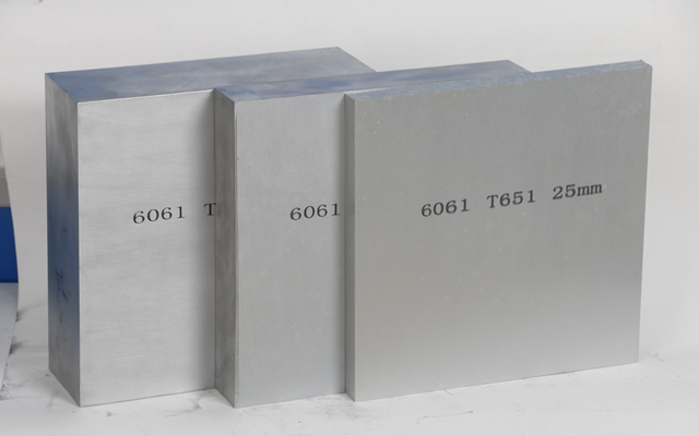 河南明泰铝业教大家如何甄选6061铝板厂家
