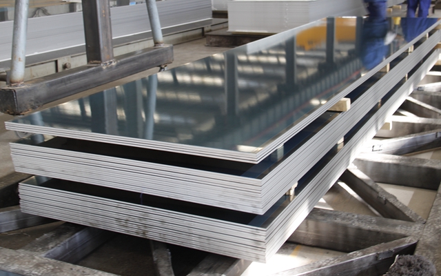 明泰铝业供应铝板基材