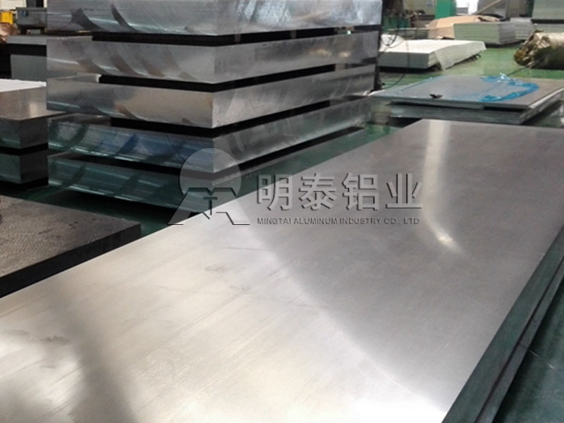 河南铝板厂家介绍母线用1060铝板具有哪些优势？
