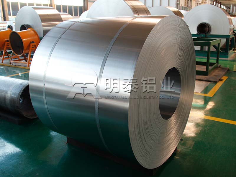 明泰铝业是铝质饮品瓶盖用铝箔卷原材料生产商