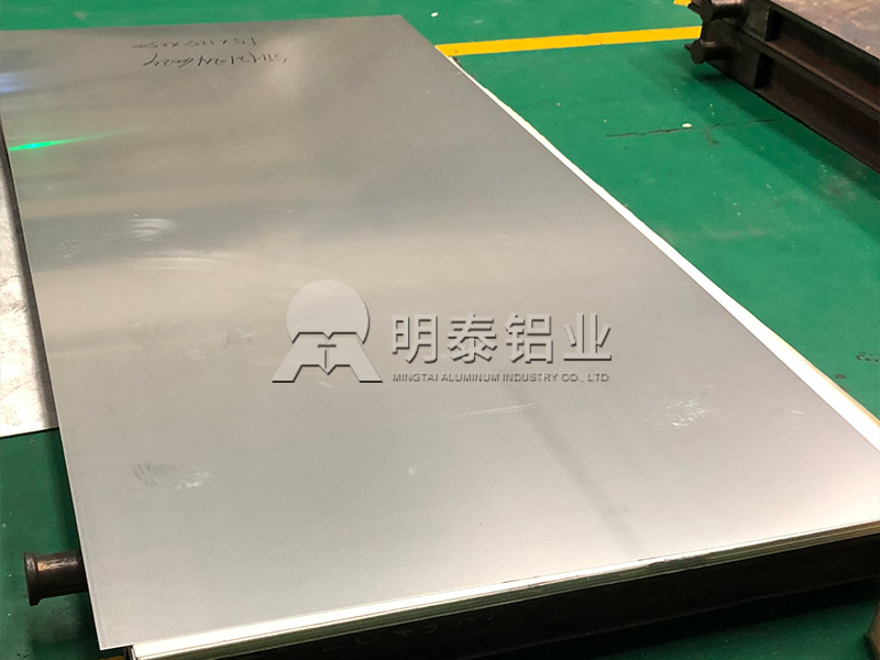 房车蒙皮材料的选择：5052铝板加工性优良,轻量化耐腐蚀